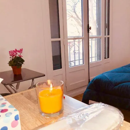 Cosy With Terrace Apartment *